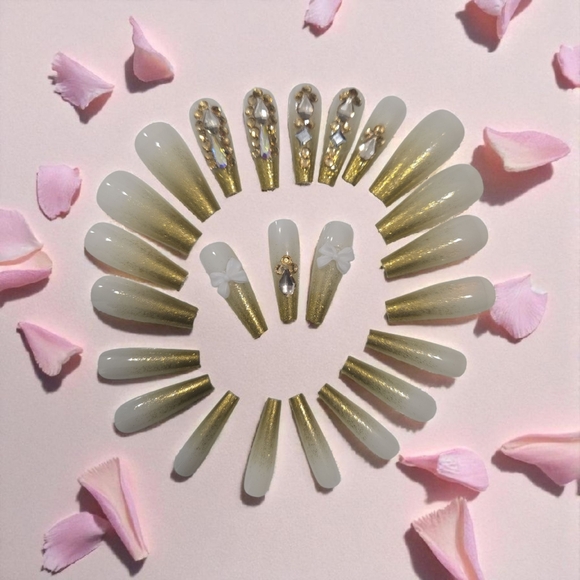 🔥PHOENIX🔥 - Picture 2 of 8